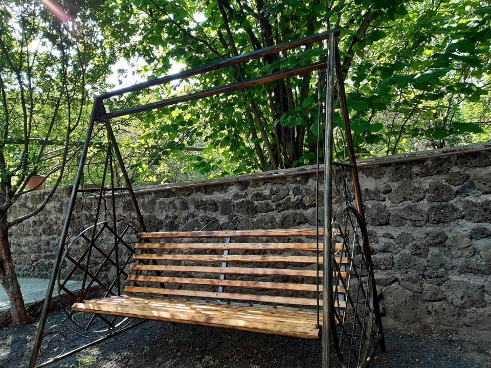 Mthnadzor Hotell Goris Exteriör bild