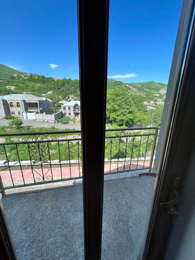 Mthnadzor Hotell Goris Exteriör bild