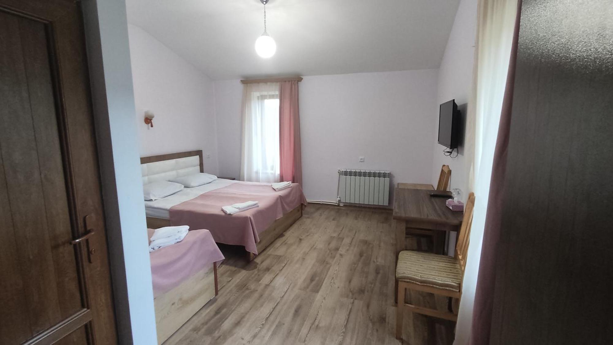 Mthnadzor Hotell Goris Exteriör bild