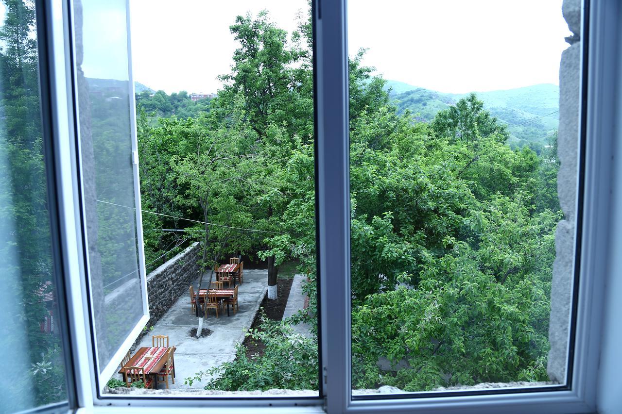 Mthnadzor Hotell Goris Exteriör bild