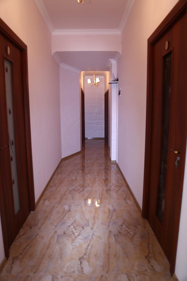 Mthnadzor Hotell Goris Exteriör bild