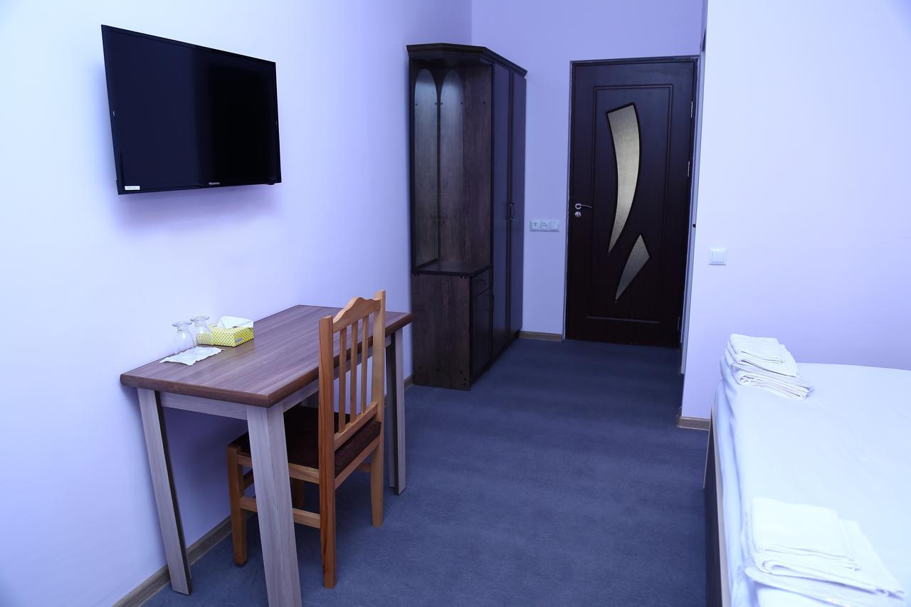 Mthnadzor Hotell Goris Exteriör bild