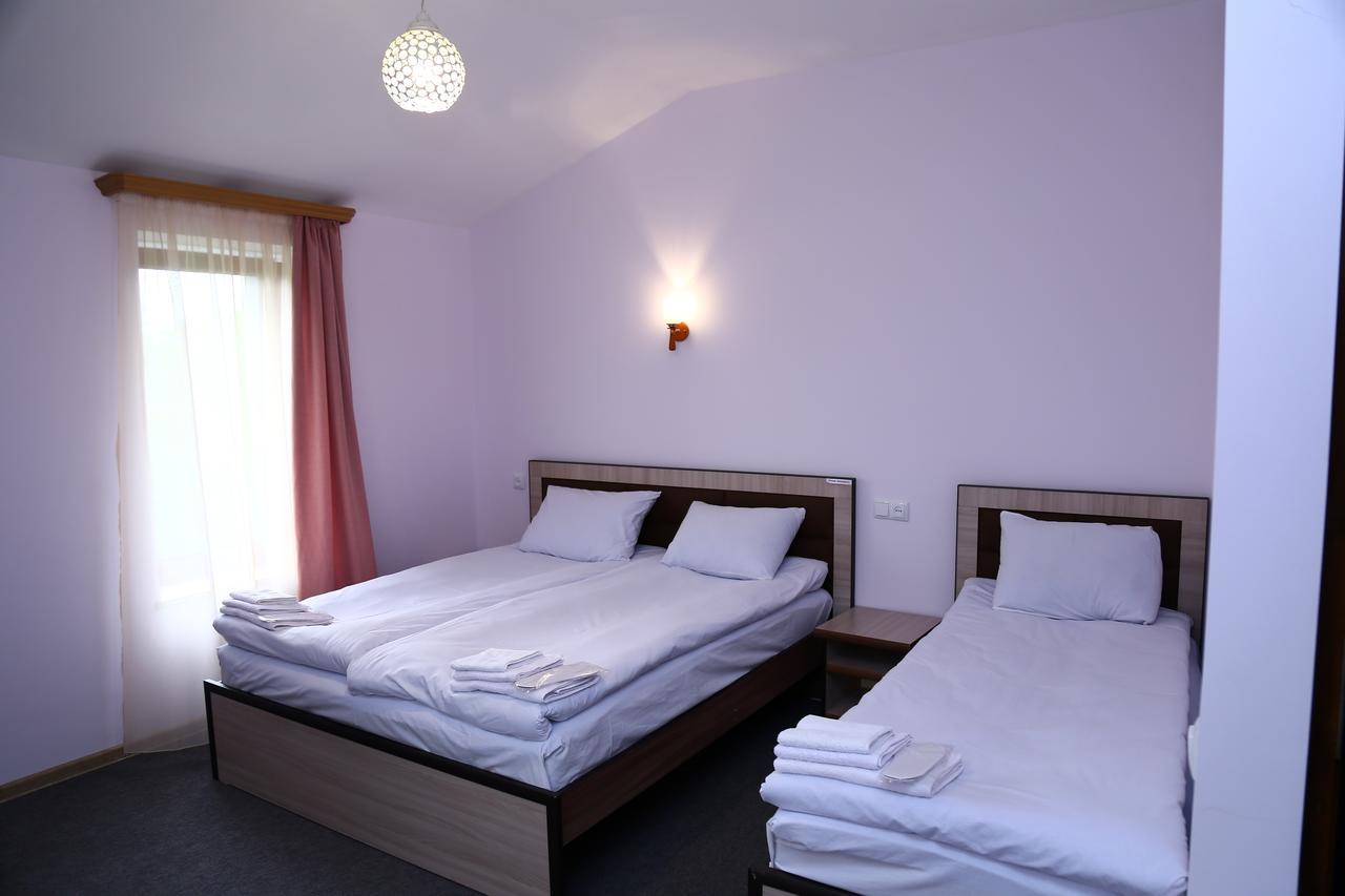 Mthnadzor Hotell Goris Exteriör bild